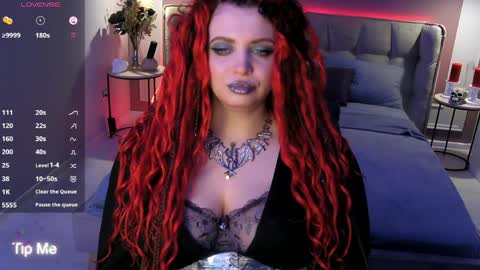 Maya Mils online show from March 29, 2026, 1:16 am