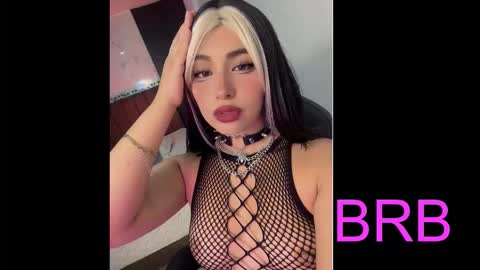 Snapshot of maya_rivers chatting on February 19, 2026, 10:55 am Maya online show from February 19, 2026, 10:55 am