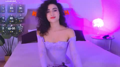 Snapshot of maya_rogerss chatting on October 26, 2025, 2:45 pm Maya online show from October 26, 2025, 2:45 pm