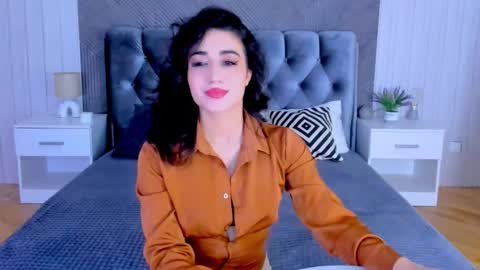 Snapshot of maya_rogerss chatting on November 14, 2025, 2:38 pm Maya online show from November 14, 2025, 2:38 pm