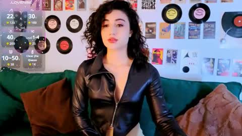 Snapshot of maya_rogerss chatting on April 19, 2026, 2:49 pm Maya online show from April 19, 2026, 2:49 pm
