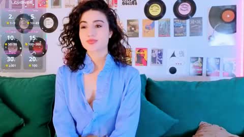 Snapshot of maya_rogerss chatting on May 13, 2026, 2:47 pm Maya online show from May 13, 2026, 2:47 pm