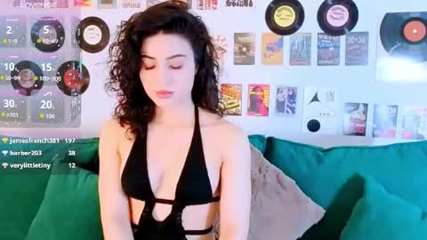 Snapshot of maya_rogerss chatting on May 24, 2026, 2:44 pm Maya online show from May 24, 2026, 2:44 pm