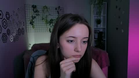 Snapshot of maya_venz chatting on April 14, 2026, 12:11 pm Maya online show from April 14, 2026, 12:11 pm