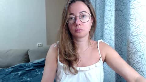 Maya online show from December 23, 2025, 3:59 am