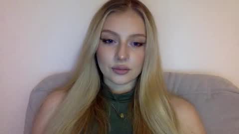 Snapshot of mayaflirt chatting on February 10, 2026, 5:28 pm mayaflirt online show from February 10, 2026, 5:28 pm