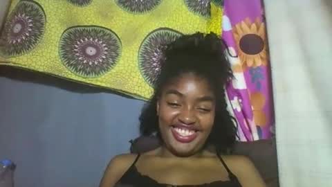 Snapshot of mayajadorelie chatting on January 8, 2026, 7:54 am charlesia online show from January 8, 2026, 7:54 am