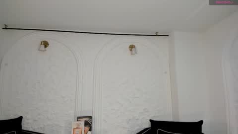 Maya online show from February 15, 2026, 4:09 am