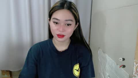 Snapshot of mayasally_ chatting on January 27, 2025, 7:35 am mayasally_ online show from January 27, 2025, 7:35 am