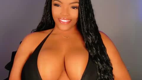 MayBabi online show from October 26, 2025, 1:50 pm