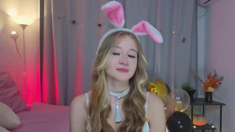 Alice online show from October 31, 2025, 3:13 pm