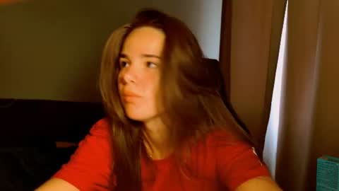 Snapshot of maybloom_ chatting on July 11, 2026, 7:22 am maybloom_ online show from July 11, 2026, 7:22 am