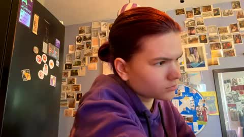 Rose online show from April 9, 2026, 6:19 am