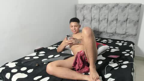 Mayky... online show from June 4, 2026, 1:39 pm
