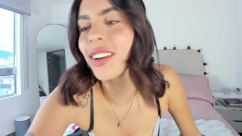 Snapshot of mayli_xx chatting on June 2, 2026, 10:34 pm ALIS online show from June 2, 2026, 10:34 pm