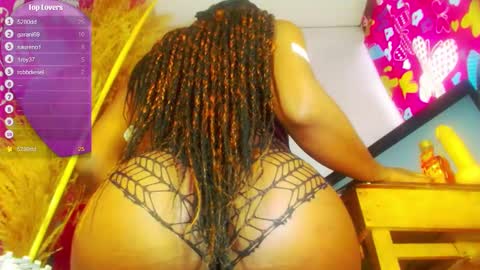 Snapshot of mayo_771804 chatting on December 14, 2024, 9:35 pm Karol black18 online show from December 14, 2024, 9:35 pm