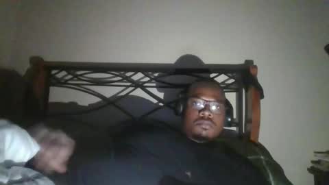 Snapshot of mbsupreme chatting on January 17, 2026, 5:56 am Mark online show from January 17, 2026, 5:56 am