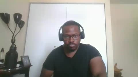 Snapshot of mbsupreme chatting on February 2, 2026, 3:55 pm Mark online show from February 2, 2026, 3:55 pm