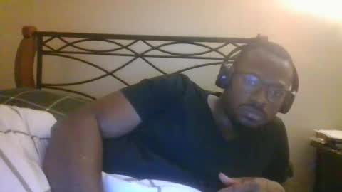 Snapshot of mbsupreme chatting on February 3, 2026, 6:22 am Mark online show from February 3, 2026, 6:22 am