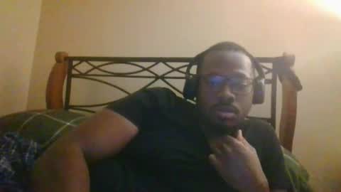 Snapshot of mbsupreme chatting on February 5, 2026, 4:17 am Mark online show from February 5, 2026, 4:17 am