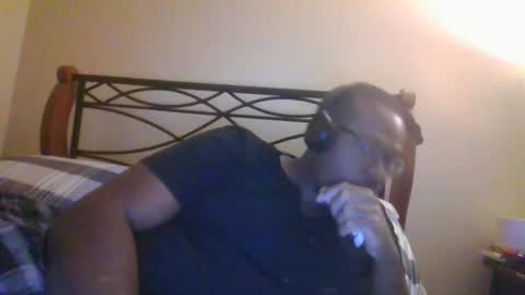 Snapshot of mbsupreme chatting on February 11, 2026, 3:11 am Mark online show from February 11, 2026, 3:11 am