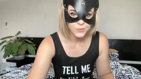 Snapshot of mc_bunny chatting on February 10, 2026, 8:40 am Kyla Wifey and Shaun online show from February 10, 2026, 8:40 am