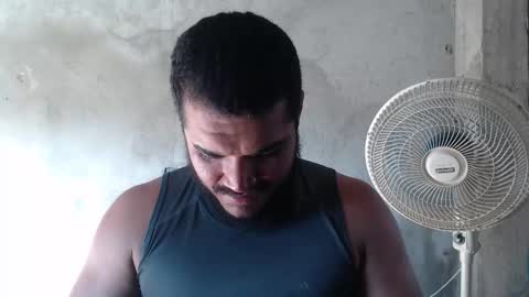 Mcgregor online show from November 27, 2025, 7:27 pm