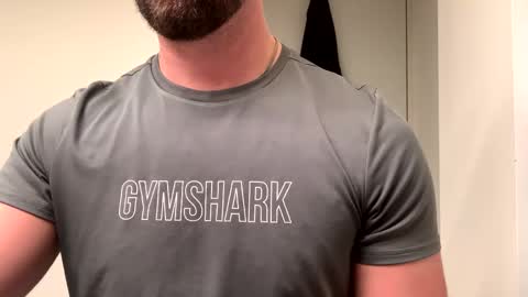 mcr8080 online show from January 8, 2025, 4:54 pm