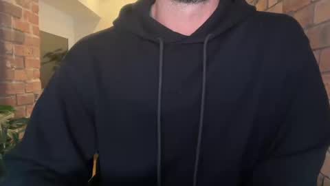 mcr8080 online show from October 1, 2025, 4:24 pm