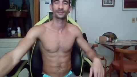 mdbisc online show from January 13, 2025, 9:52 pm