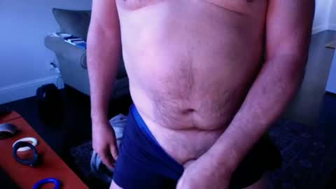 mdog9669 online show from April 19, 2026, 2:38 pm