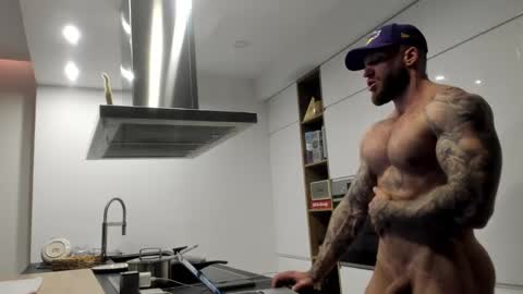 Snapshot of mealphamale chatting on December 3, 2024, 2:49 pm Alpha Male online show from December 3, 2024, 2:49 pm