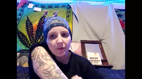 Snapshot of meateater7455 chatting on September 15, 2025, 3:17 am meateater7455 online show from September 15, 2025, 3:17 am