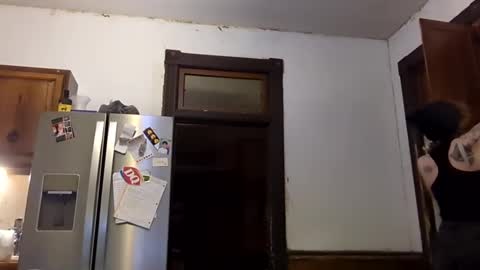 Snapshot of meateater7455 chatting on September 19, 2025, 2:24 am meateater7455 online show from September 19, 2025, 2:24 am