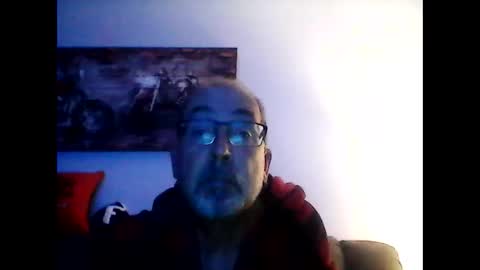 me at home online show from January 9, 2026, 10:18 am