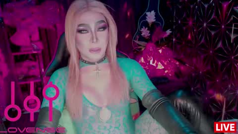 THE QUEEN ALPHA   Queen Medusa Prey online show from March 5, 2026, 4:03 pm