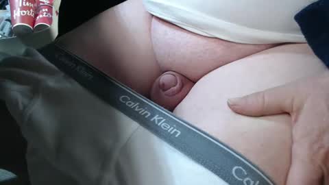 mee9090e900 online show from September 25, 2025, 11:03 am