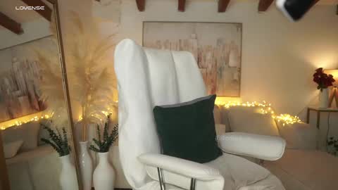 Andrea  online show from February 21, 2025, 12:39 pm