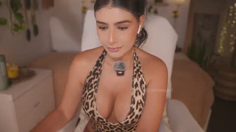 Snapshot of meegan1 chatting on July 6, 2026, 2:14 pm Andrea online show from July 6, 2026, 2:14 pm