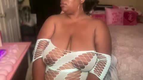 Southern Peach online show from May 19, 2026, 3:35 am