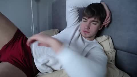 Max online show from February 1, 2026, 12:26 pm