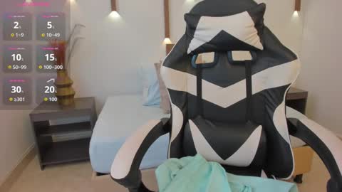 MEGAN COOPER online show from November 1, 2025, 7:16 pm