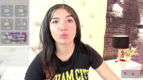     online show from February 21, 2025, 5:31 pm