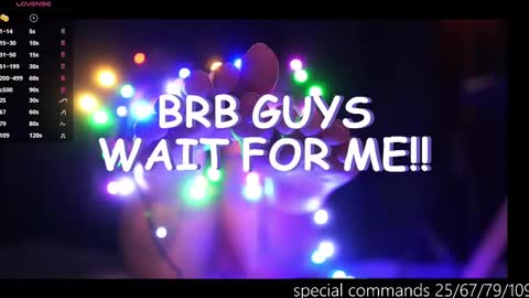 welcome guys   please  help me to reach 100 hands up Thanks  online show from March 10, 2025, 3:12 am