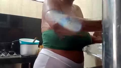 Snapshot of megan_greyxx chatting on November 17, 2025, 6:14 pm megan_greyxx online show from November 17, 2025, 6:14 pm