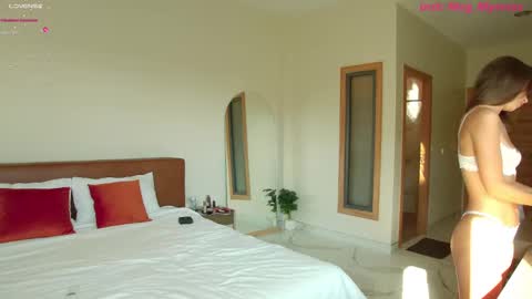 Snapshot of megan_myersss chatting on December 8, 2024, 1:46 am Megan inst meg myersss online show from December 8, 2024, 1:46 am