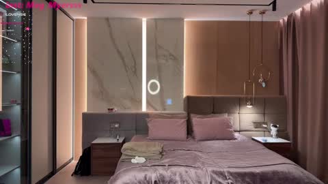 Snapshot of megan_myersss chatting on February 20, 2025, 7:30 pm Megan inst meg myersss online show from February 20, 2025, 7:30 pm