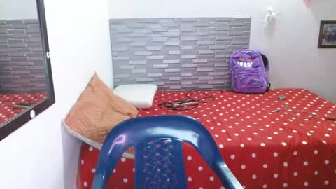 Snapshot of megan_scottt2 chatting on April 4, 2026, 1:37 am megan online show from April 4, 2026, 1:37 am