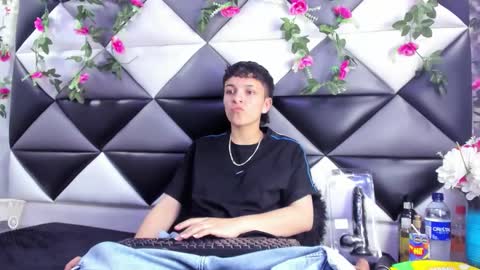 megan_thompsonn_ online show from November 30, 2025, 2:26 am