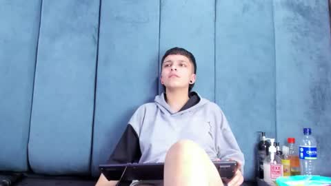 megan_thompsonn_ online show from March 21, 2026, 8:19 am